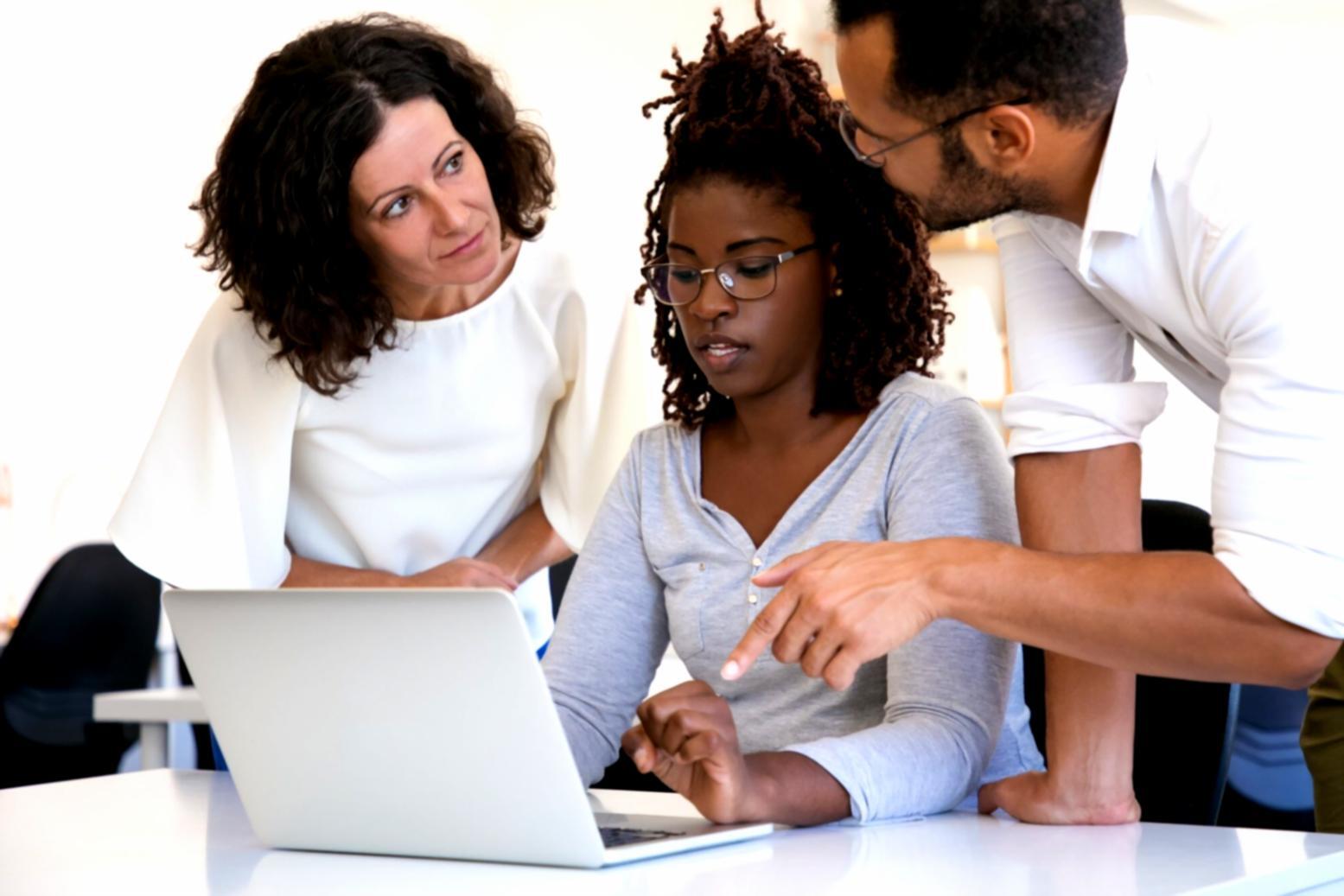 Proces de analiză bugetară detaliat